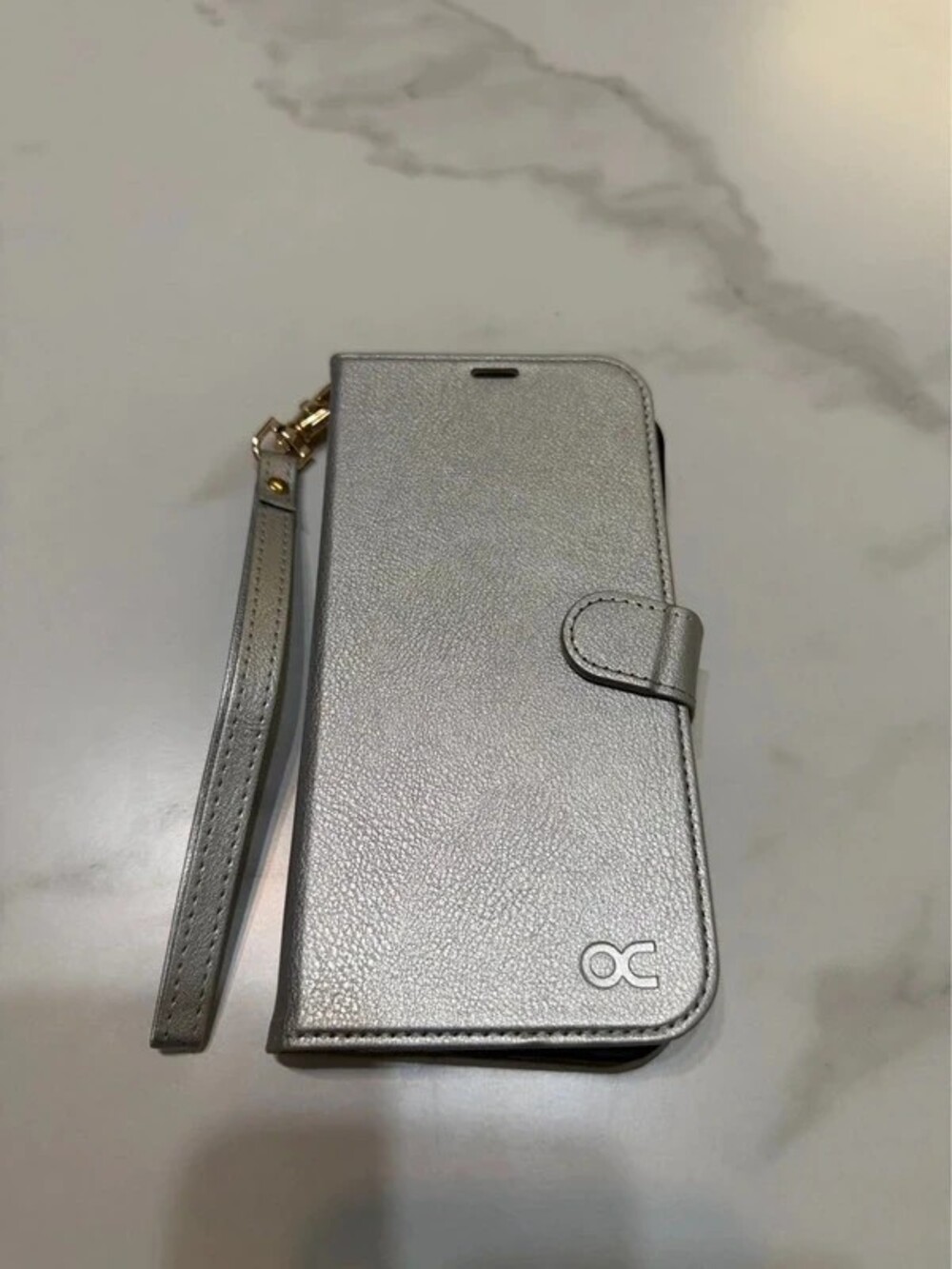 Wallet Phone Case for iPhone 17 Pro Max Silver Magnetic Detachable